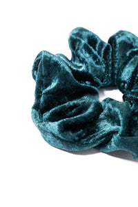 Emerald Velvet Dreamy Scrunchie By Tr Scrunchies