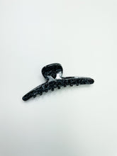 Load image into Gallery viewer, Large Dreamy Twist Claw Clip Onyx Clawclips

